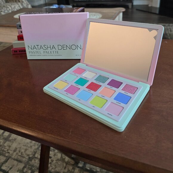 *RARE* Natasha Denona pastel pallette - Picture 1 of 1